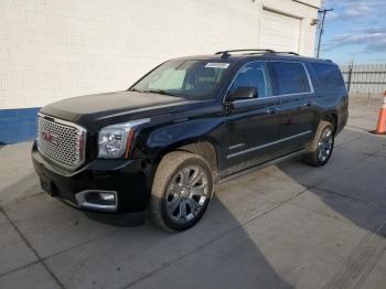  Salvage GMC Yukon