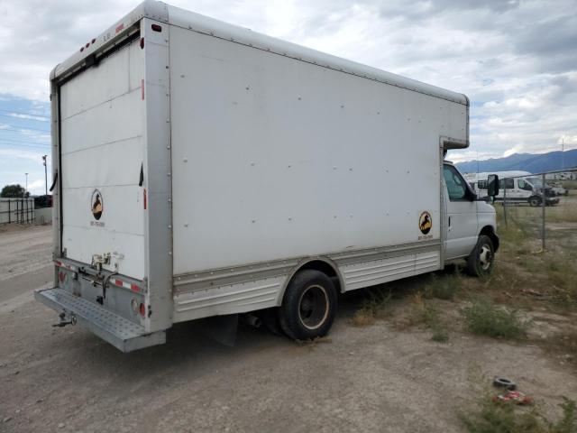 Ford Econoline E450 Super Duty Cutaway Van Image 3