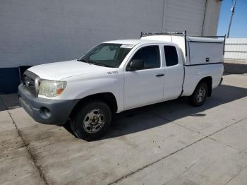  Salvage Toyota Tacoma