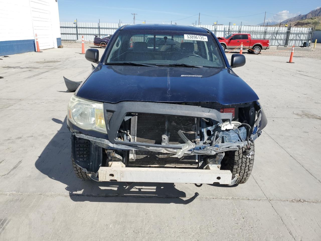 Toyota Tacoma Access Cab Image 6