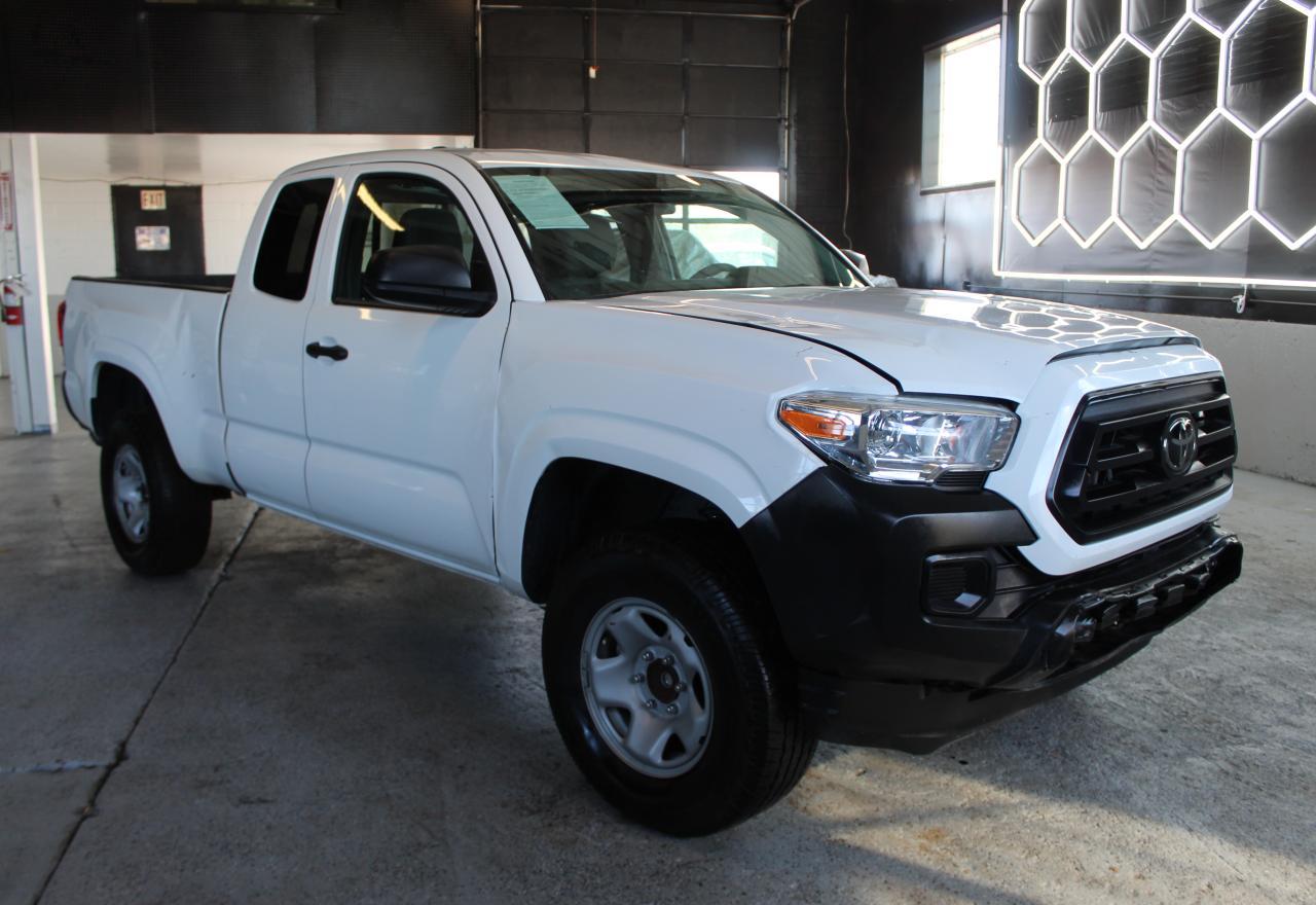 Toyota Tacoma Access Cab Image 1