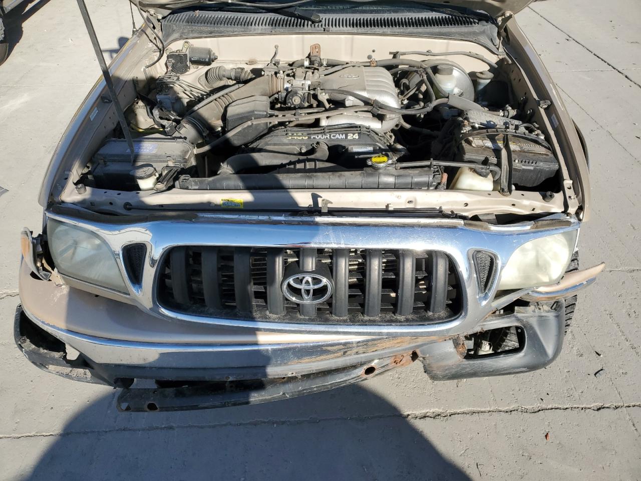 Toyota Tacoma Xtracab Image 9