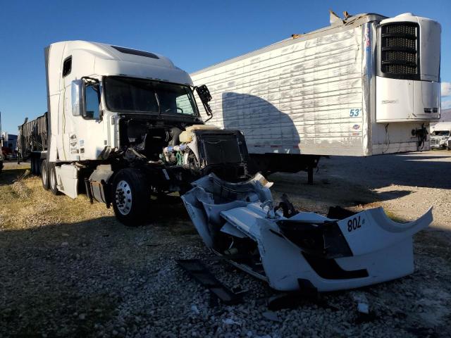  Salvage Volvo Vnl