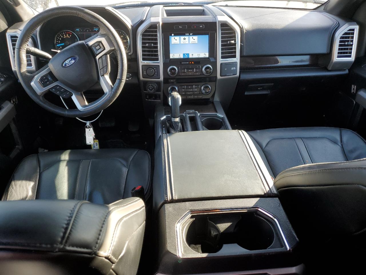 Ford F-150 Supercrew Image 11