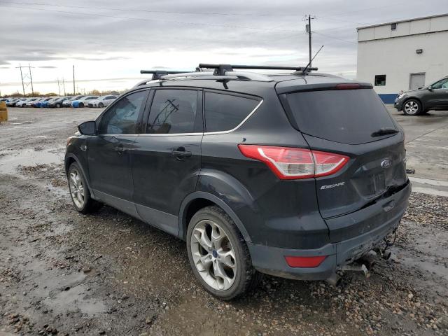 Ford Escape Titanium Image 2