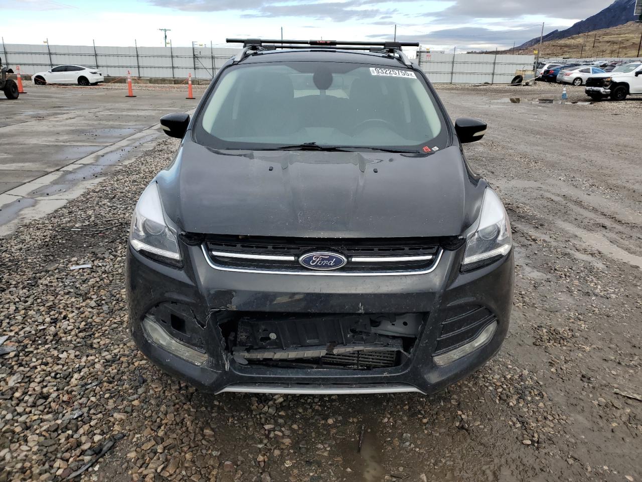 Ford Escape Titanium Image 8