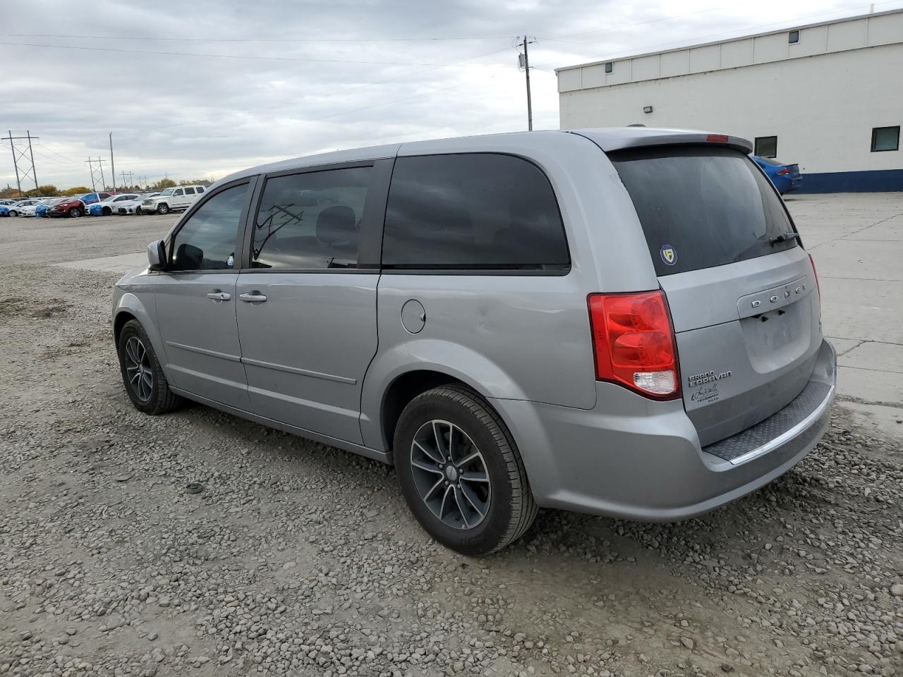 Dodge Caravan R/t Image 3