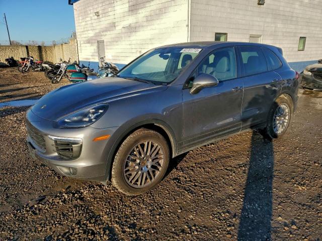  Salvage Porsche Cayenne