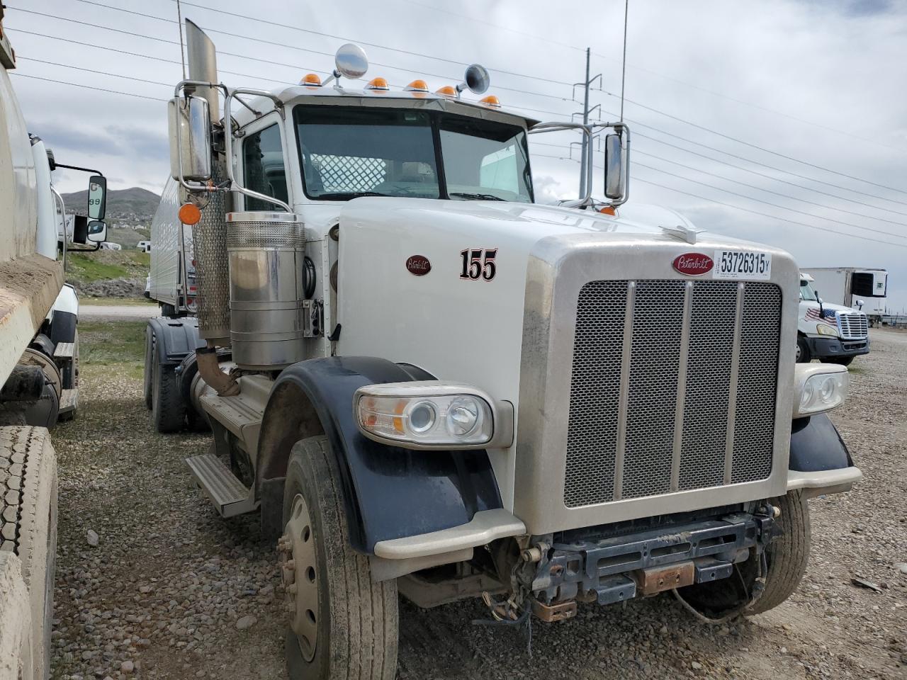 Peterbilt 367 Image 1