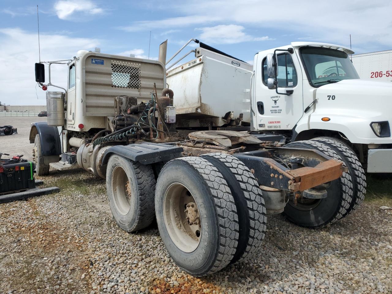 Peterbilt 367 Image 5