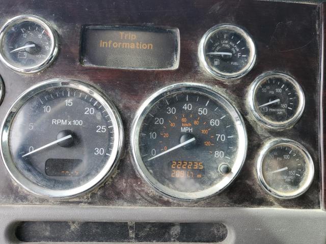 Peterbilt 367 Image 2