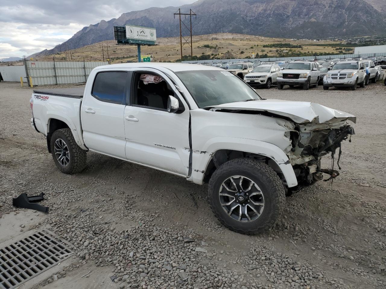 Toyota Tacoma Double Cab Image 6