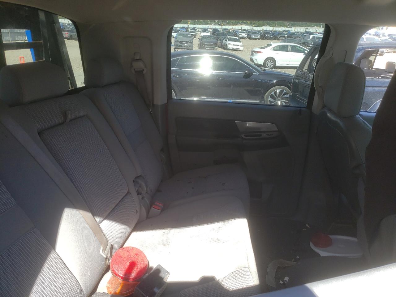 Dodge Ram 2500 Image 9