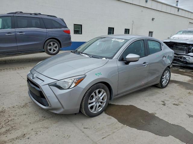  Salvage Toyota Scion