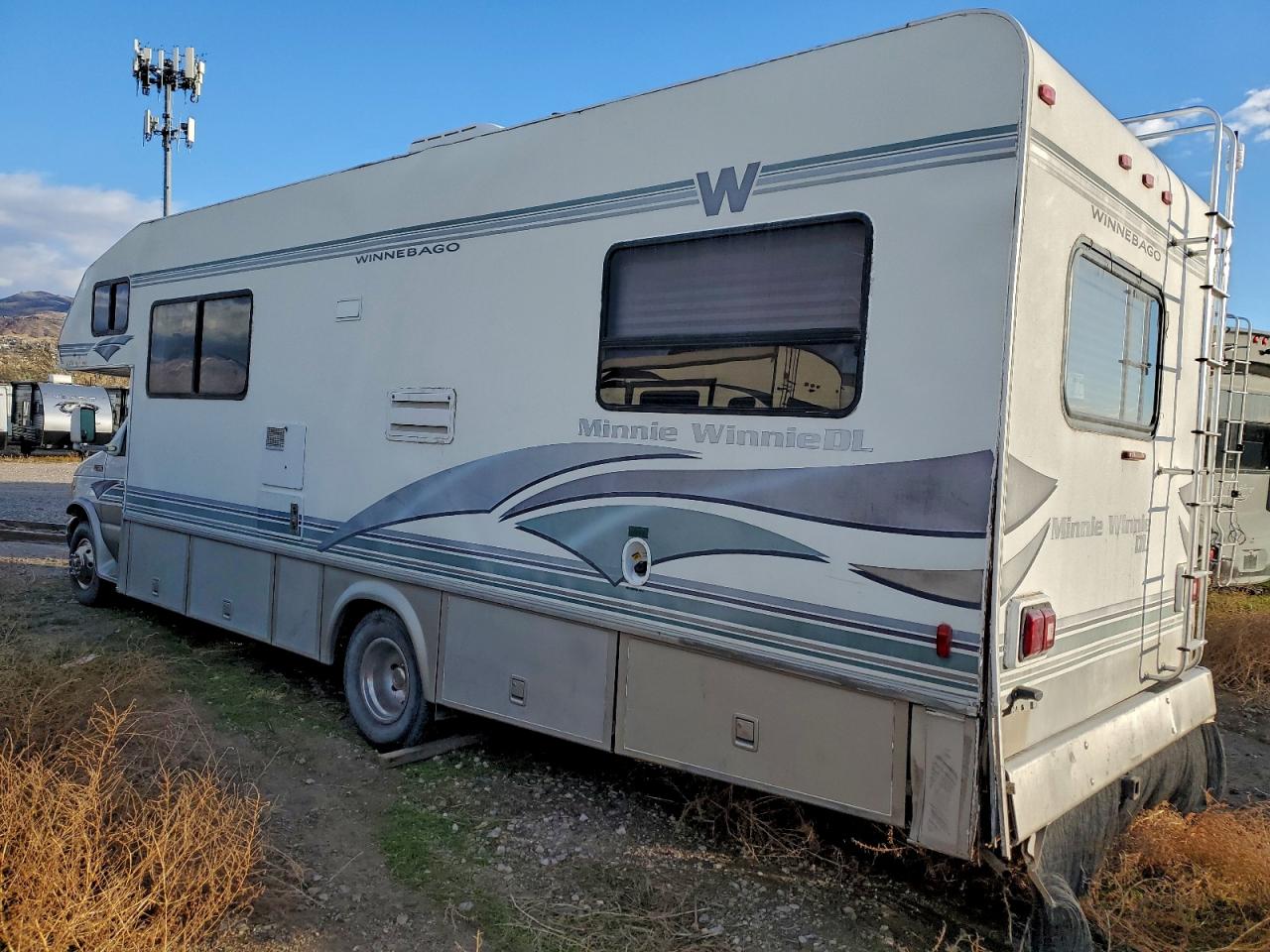 Ford Econoline E450 Super Duty Cutaway Van Rv Image 2