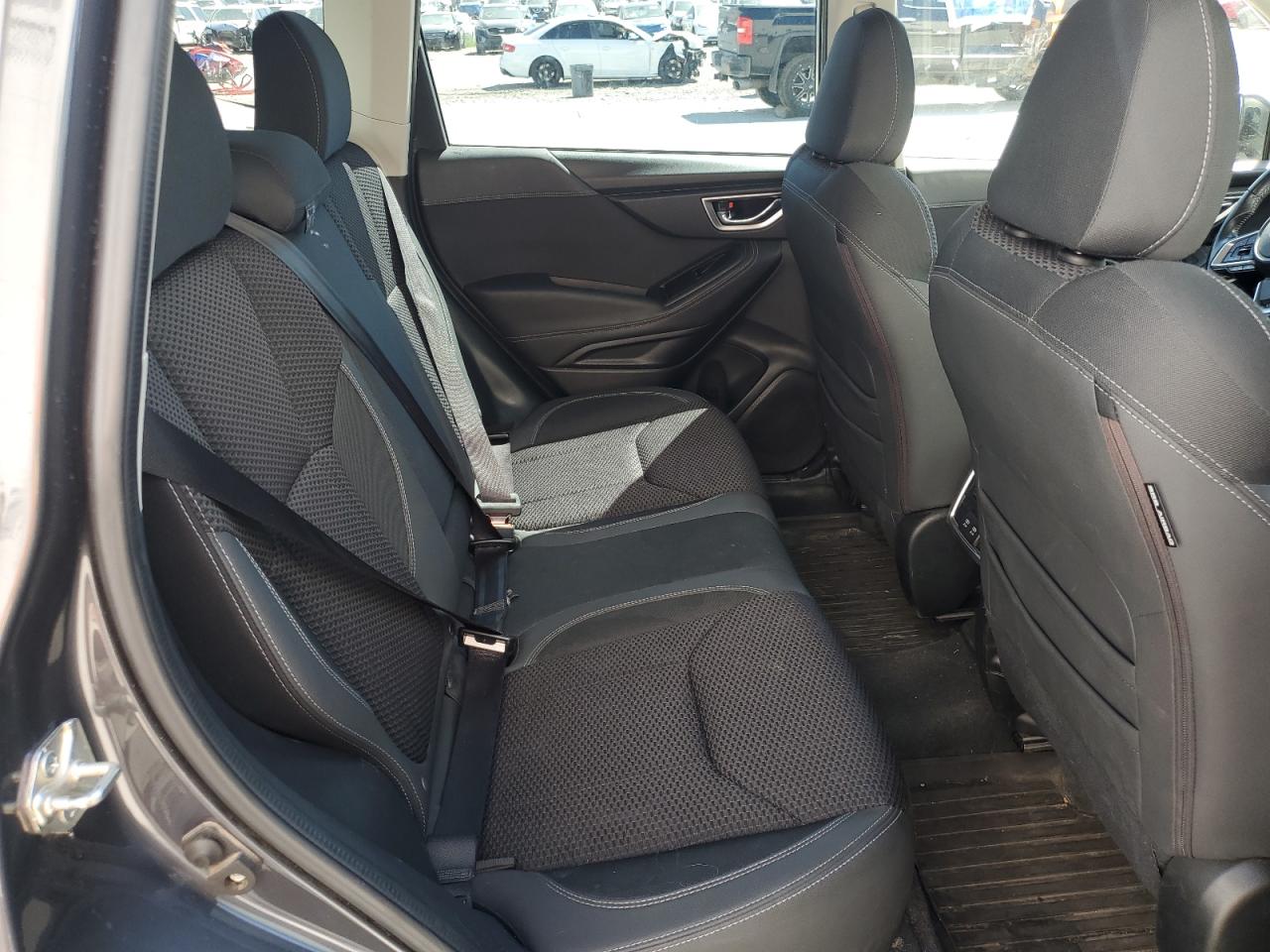 Subaru Forester Premium Image 9