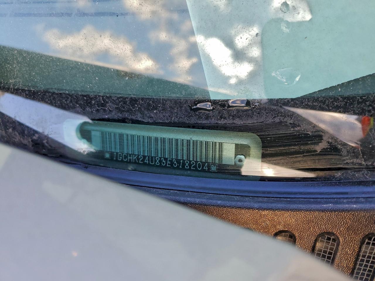 Chevrolet Silverado K2500 Heavy Duty Image 8