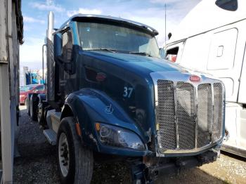  Salvage Peterbilt Tractor 579