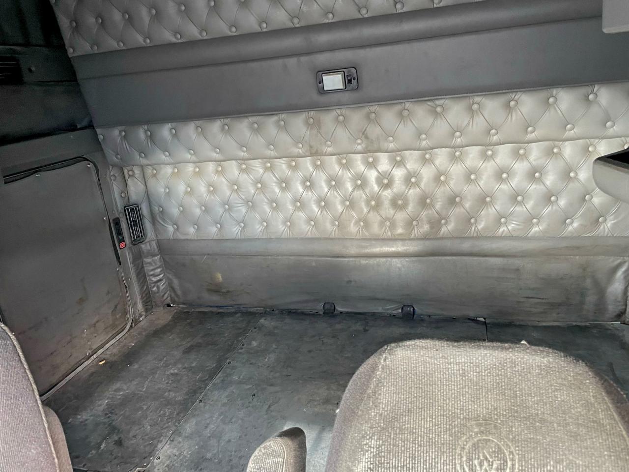 Kenworth Constructi T660 Image 10