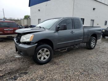  Salvage Nissan Titan
