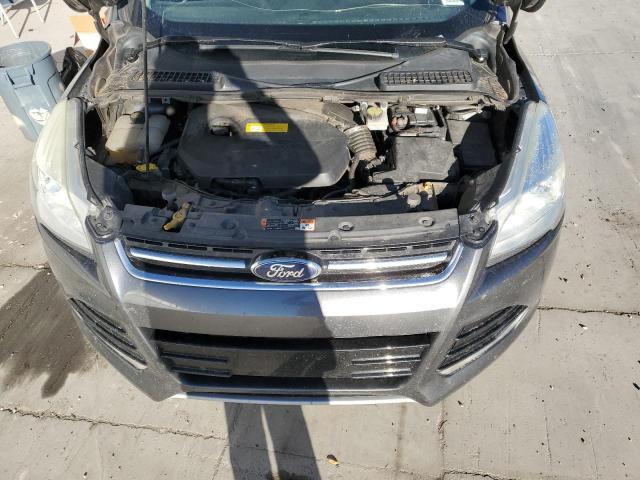 Ford Escape Titanium Image 2