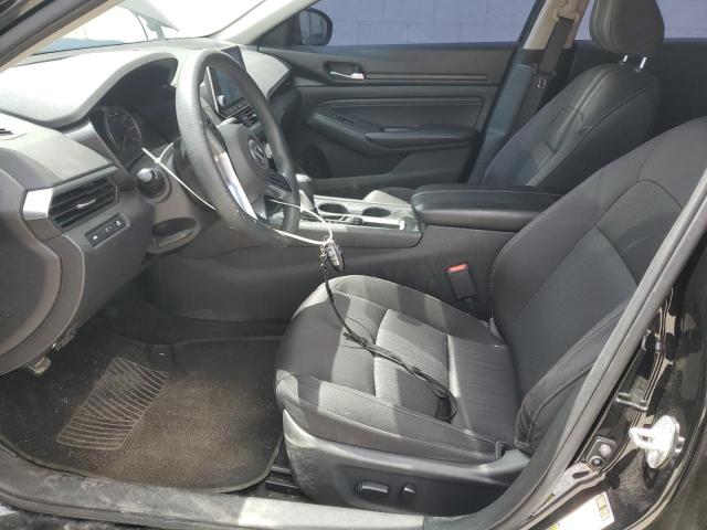 Nissan Altima S Image 6