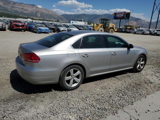 Volkswagen Passat Se Image 11