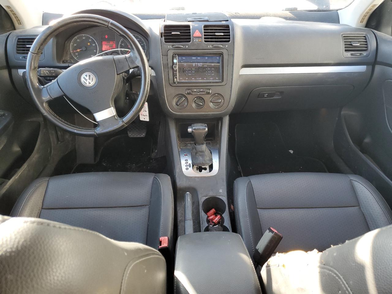 Volkswagen Jetta Se Image 6