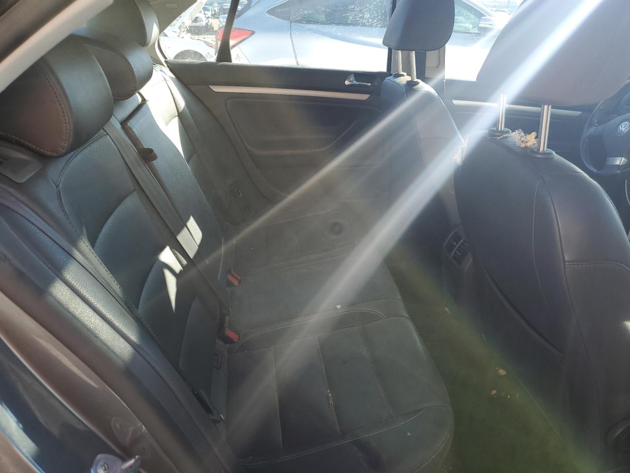 Volkswagen Jetta Se Image 12