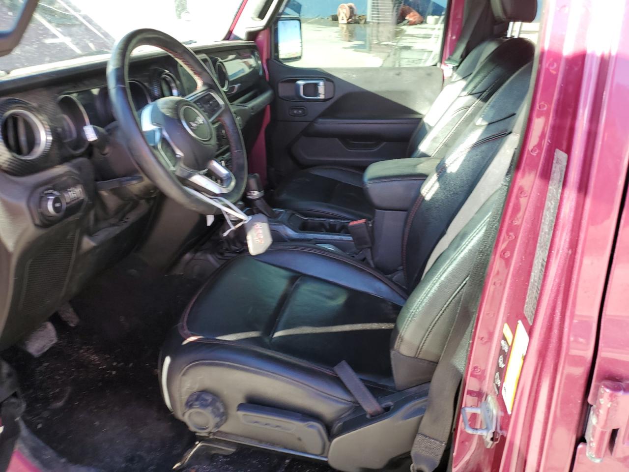 Jeep Wrangler Rubicon Image 8