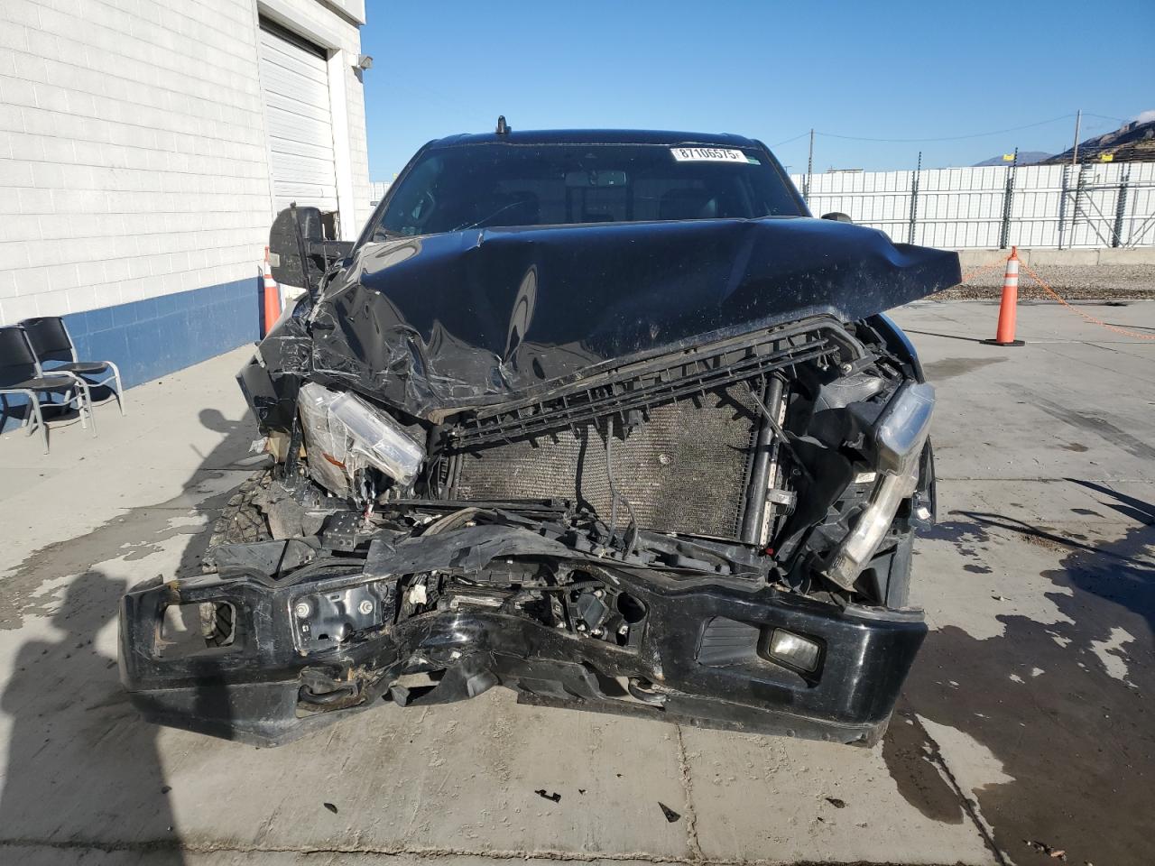 Ford F-150 Supercrew Image 11