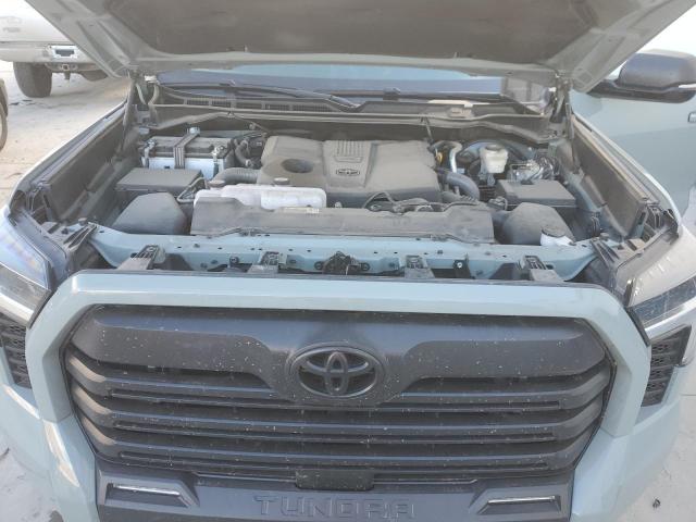 Toyota Tundra Crewmax Sr5 Image 5