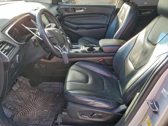 Ford Edge Titanium Image 2