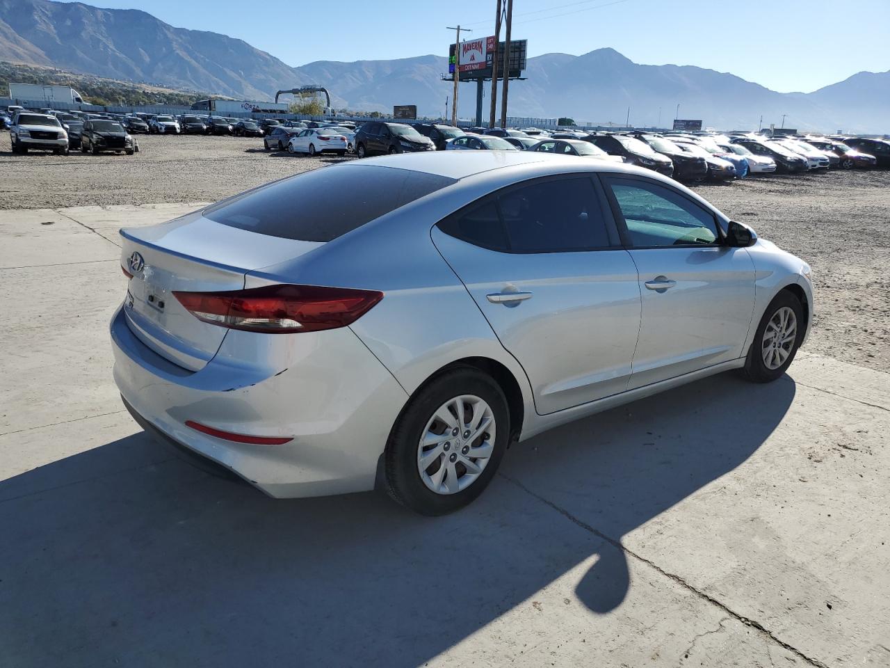 Hyundai ELANTRA Se Image 7