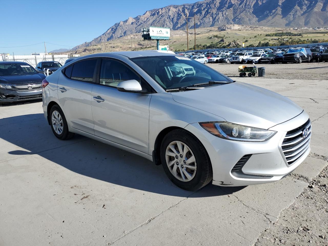 Hyundai ELANTRA Se Image 12