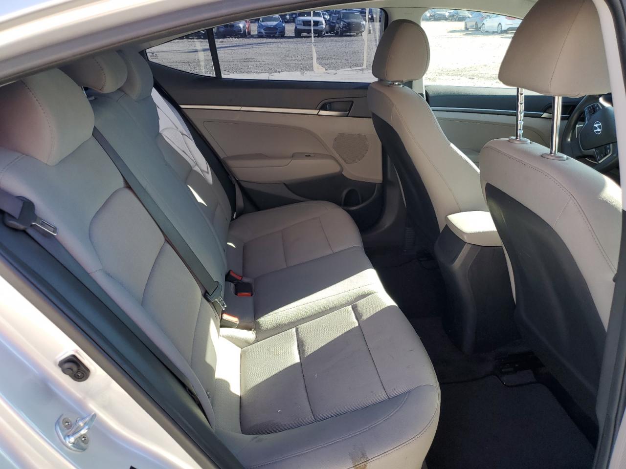 Hyundai ELANTRA Se Image 5