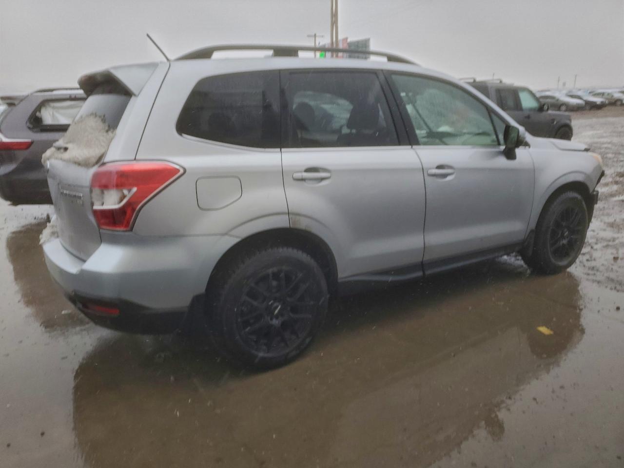Subaru Forester 2.5i Touring Image 4
