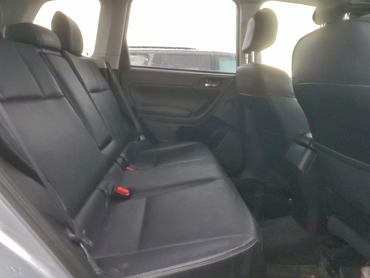 Subaru Forester 2.5i Touring Image 13