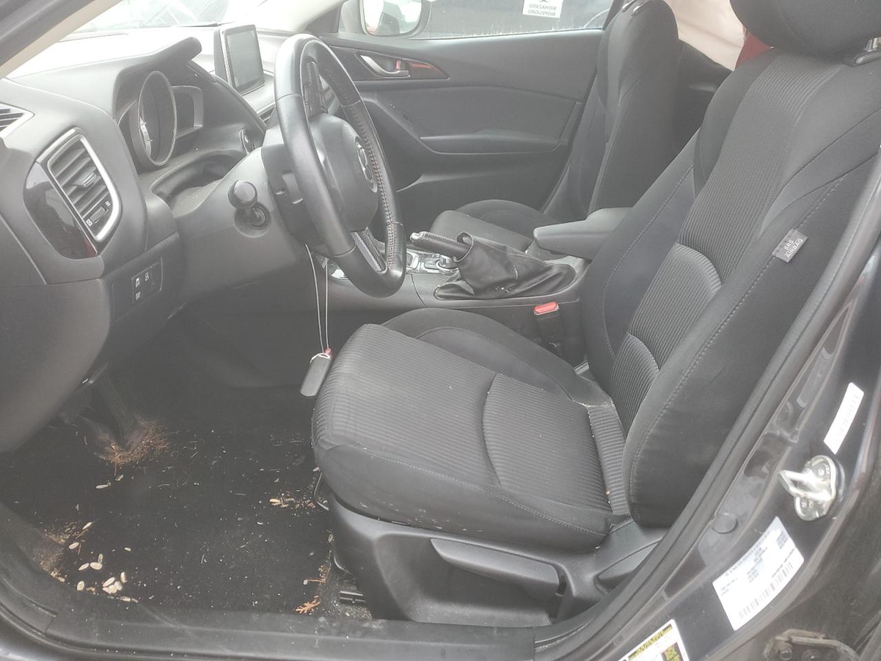 Mazda 3 Touring Image 4