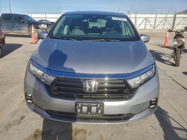 Honda Odyssey Touring Image 8