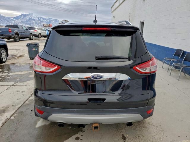 Ford Escape Titanium Image 7