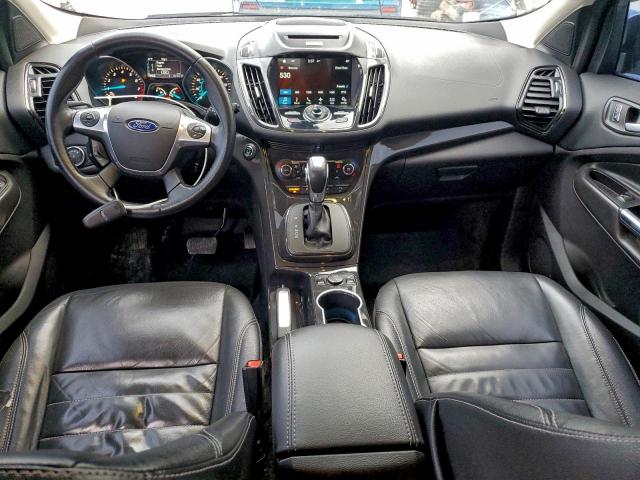 Ford Escape Titanium Image 12