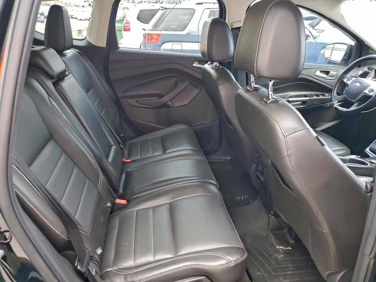 Ford Escape Titanium Image 11