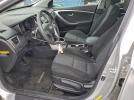 Hyundai ELANTRA Image 12
