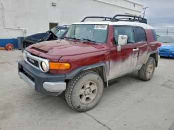  Salvage Toyota FJ Cruiser