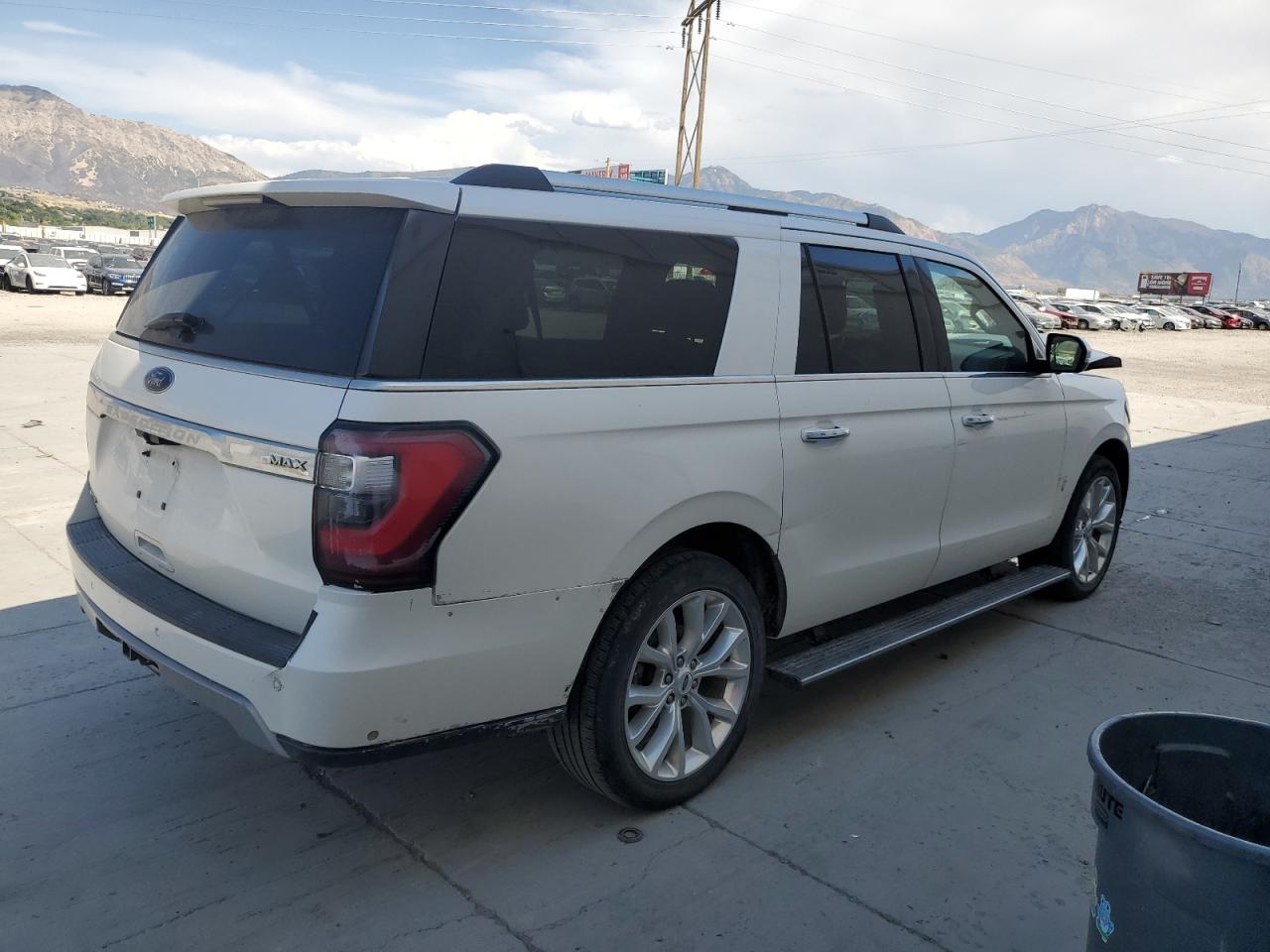Ford Expedition Max Limited Image 2