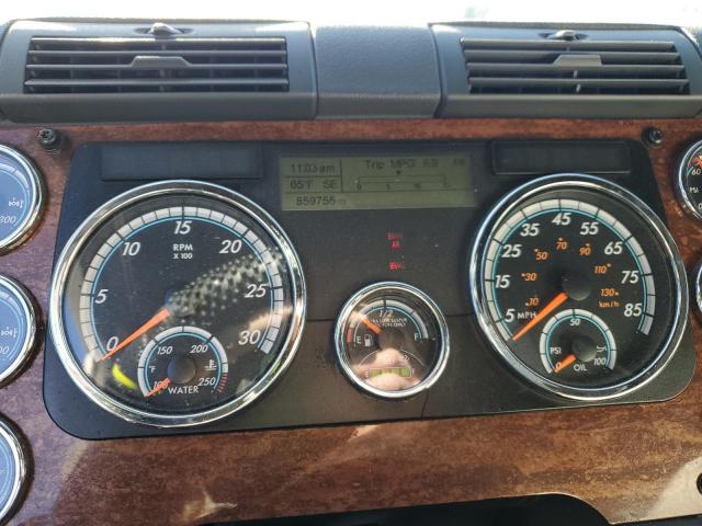 Freightliner Cascadia 1 Image 9