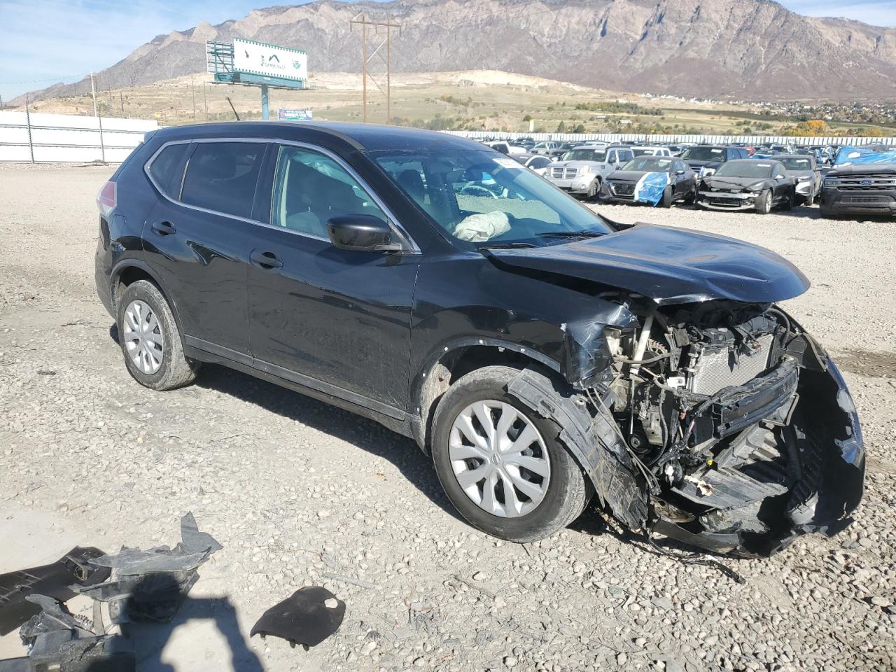 Nissan Rogue S Image 5