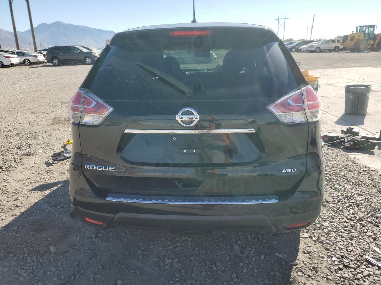 Nissan Rogue S Image 6
