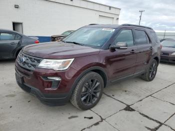  Salvage Ford Explorer